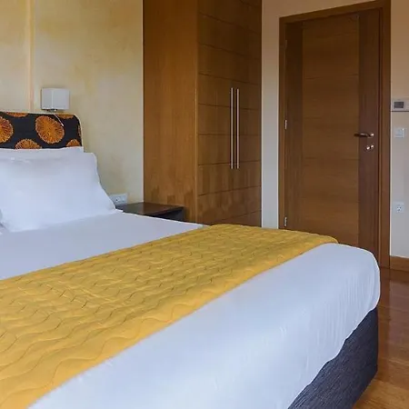 Erondas Villa *